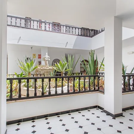 Chill Life Centre Apartment *